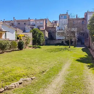 Сasa de vacaciones Janot Casa Con Jardín Cerca Del Hasta 10 Personas, Banyoles